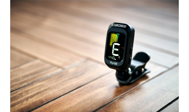 AFINADOR FÍSICO VS APP